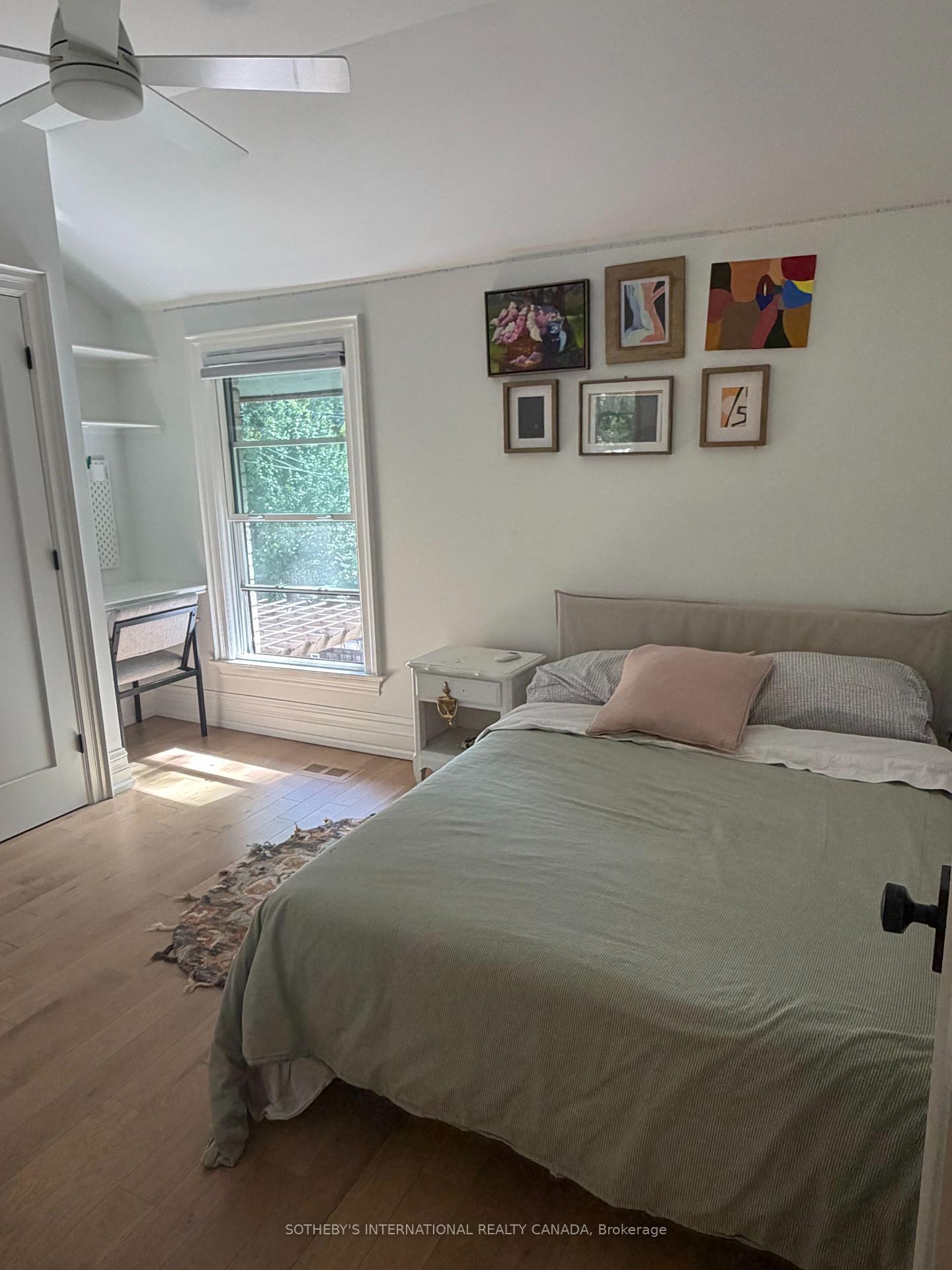 Photo 14 of 21 Hillcrest Parkway, Toronto, Cabbagetown-South St. James Town — HOMEH