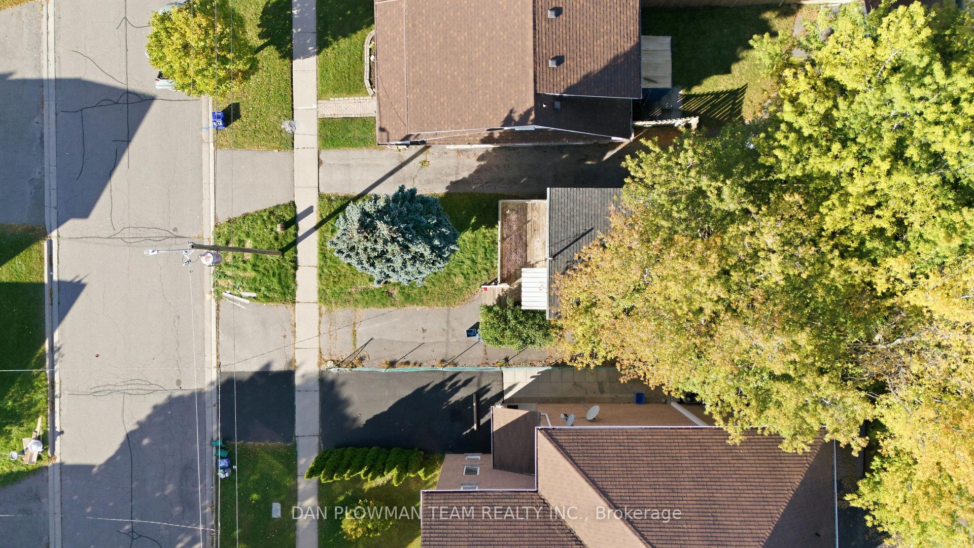Photo 9 of 372 Pine Avenue, Oshawa, Vanier — HOMEH