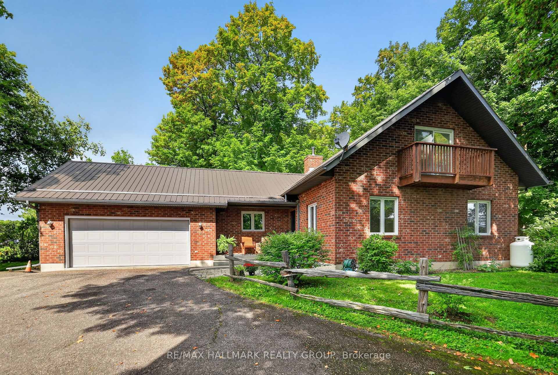 Photo of 765 Scheel Drive