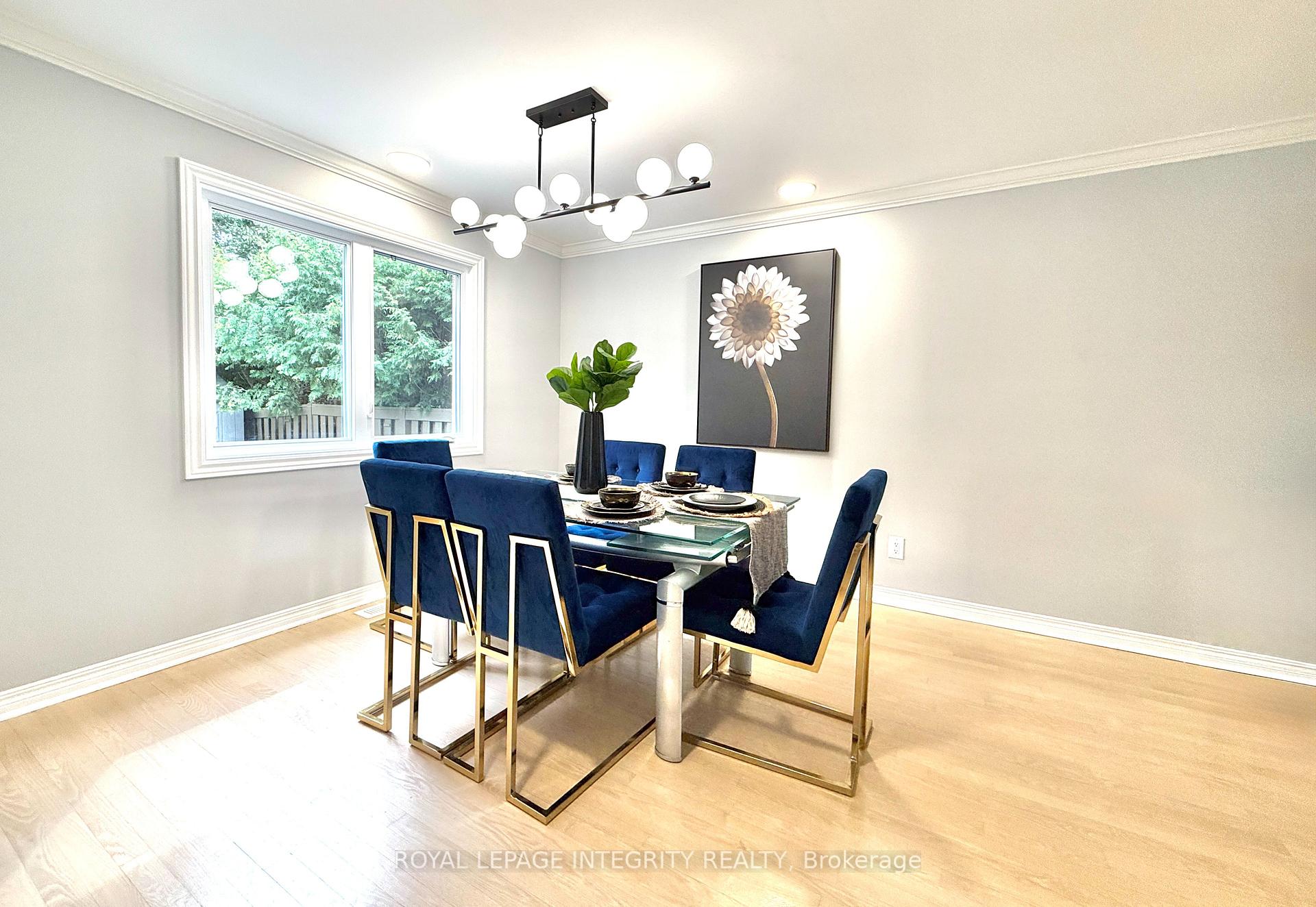 Photo 9 of 4 Glenarden Court, Ottawa, Centrepointe — HOMEH