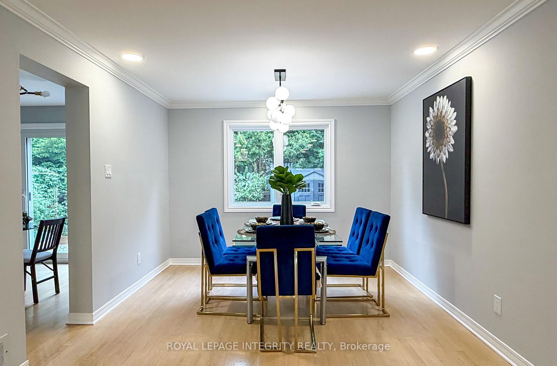 Photo 10 of 4 Glenarden Court, Ottawa, Centrepointe — HOMEH