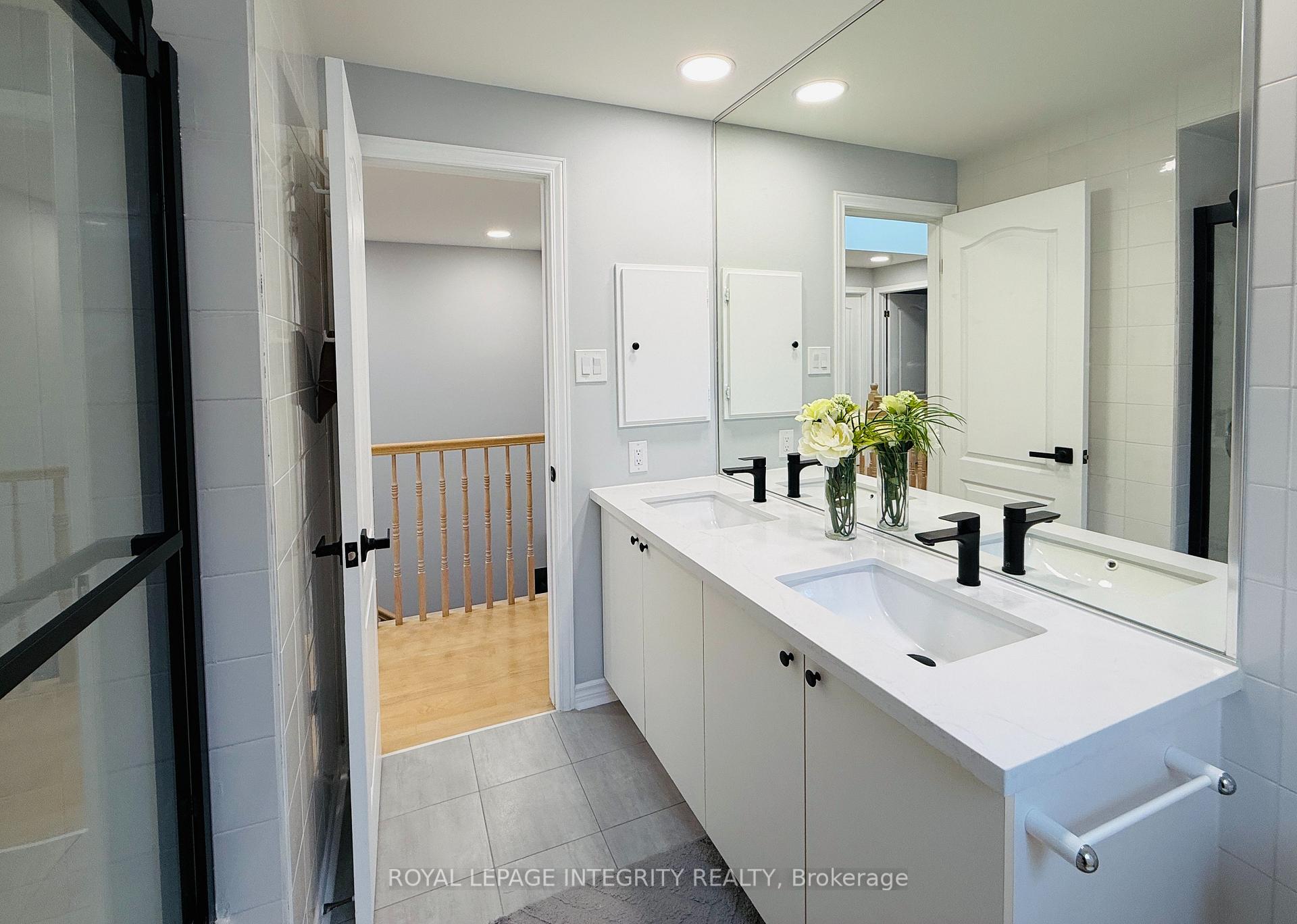 Photo 25 of 4 Glenarden Court, Ottawa, Centrepointe — HOMEH