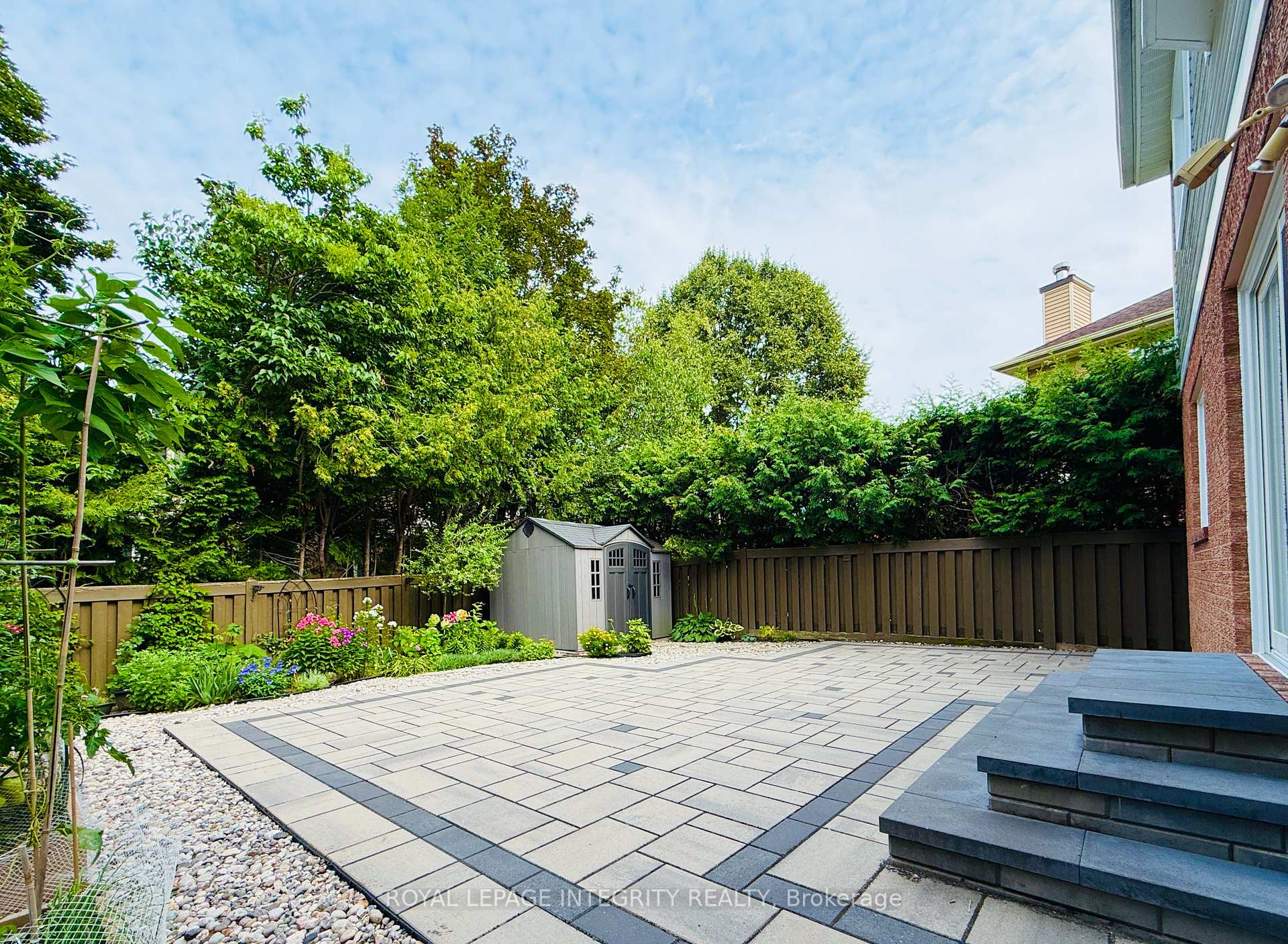 Photo 33 of 4 Glenarden Court, Ottawa, Centrepointe — HOMEH