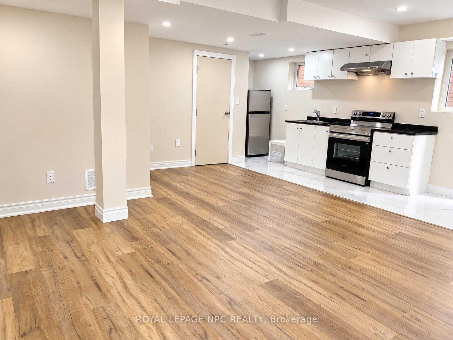 Photo 8 of 3017 Annalysse Drive, Orillia — HOMEH