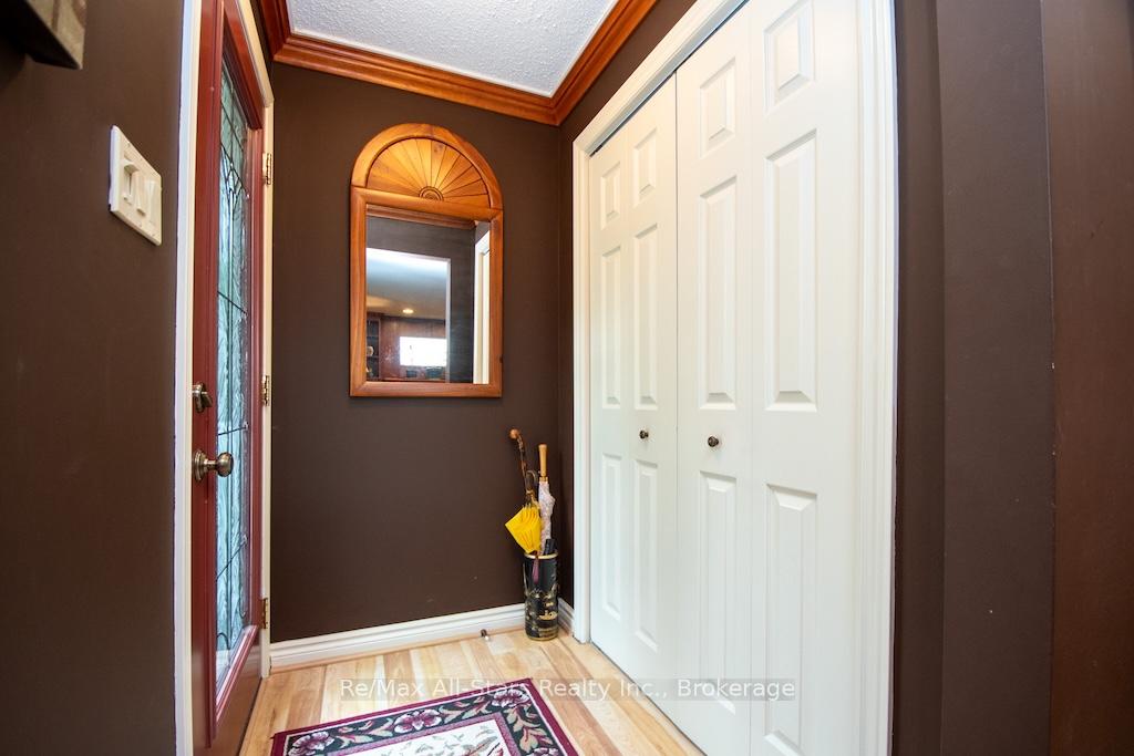 Photo 6 of 690 Post Road, Kawartha Lakes, Ops — HOMEH
