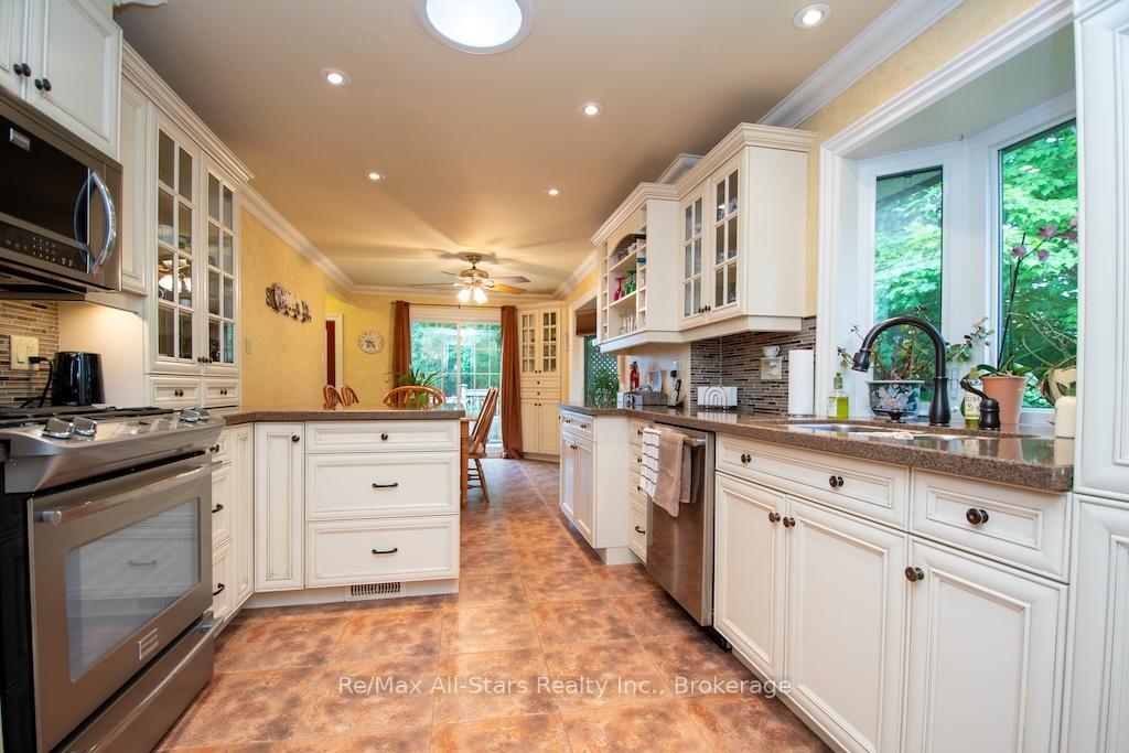 Photo 14 of 690 Post Road, Kawartha Lakes, Ops — HOMEH