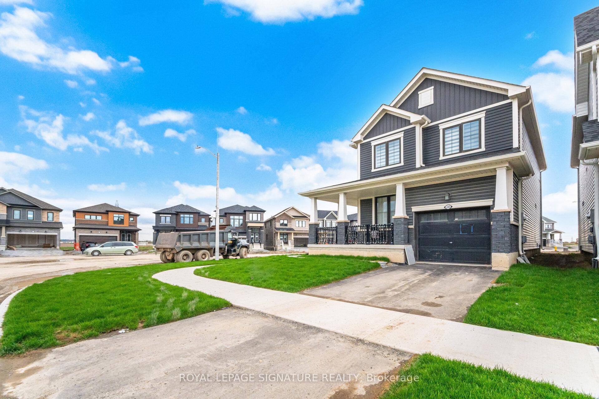 Photo 4 of 240 Velvet Way, Thorold, Rolling Meadows — HOMEH