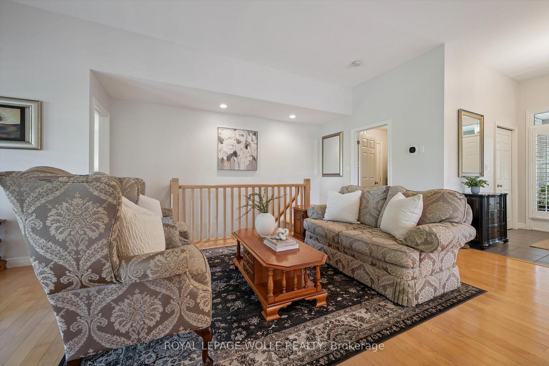 Photo 13 of 123 Cardinal Drive, Woodstock, Woodstock - North — HOMEH