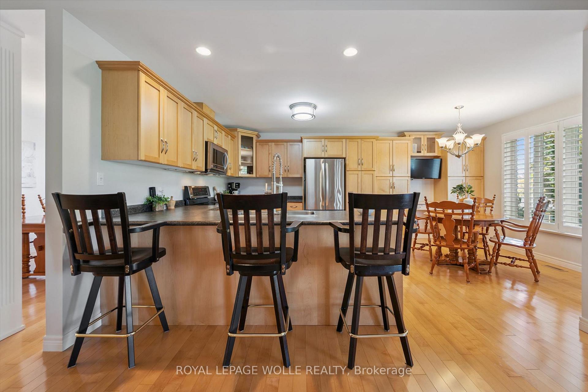 Photo 15 of 123 Cardinal Drive, Woodstock, Woodstock - North — HOMEH