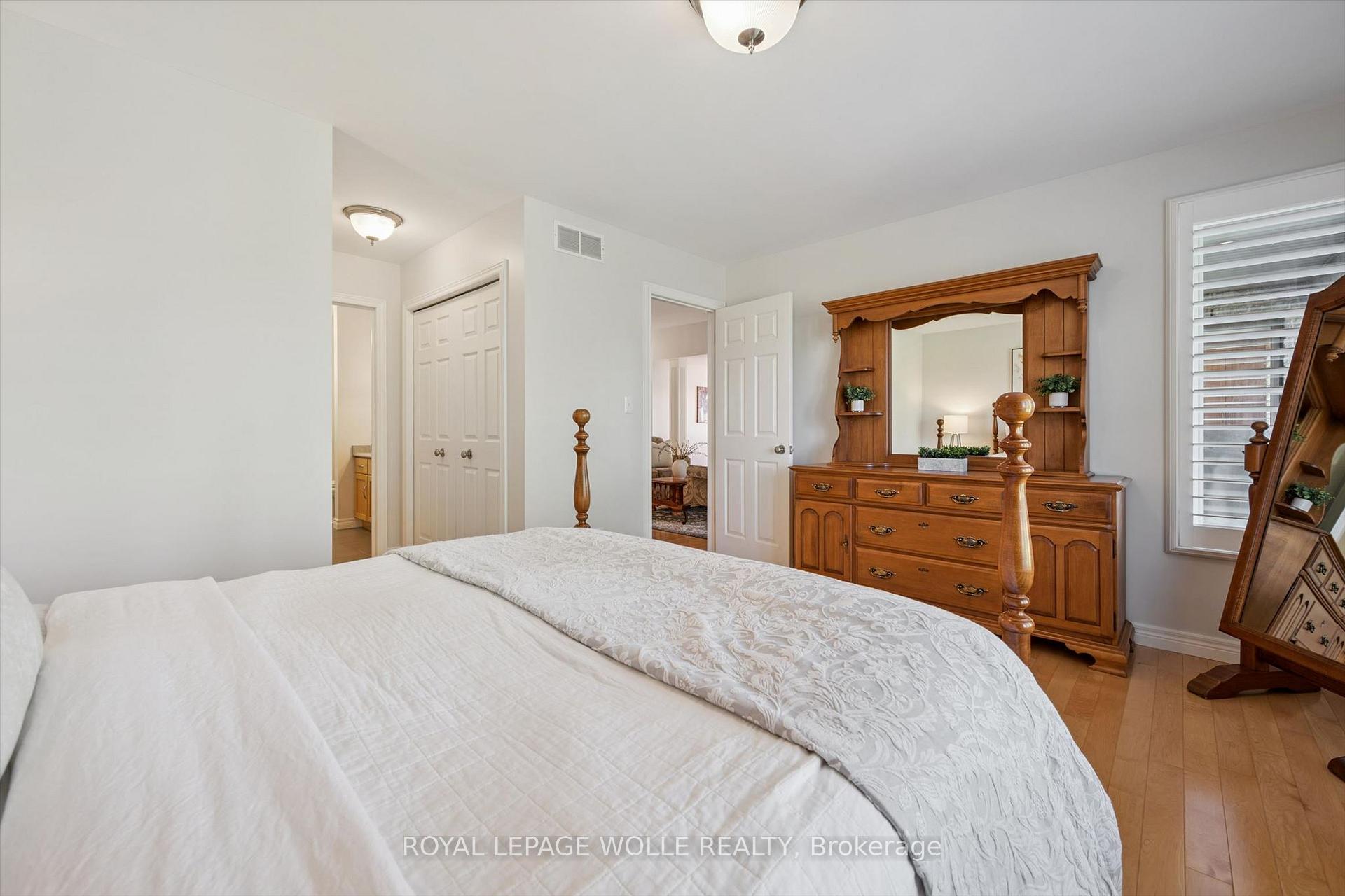 Photo 21 of 123 Cardinal Drive, Woodstock, Woodstock - North — HOMEH