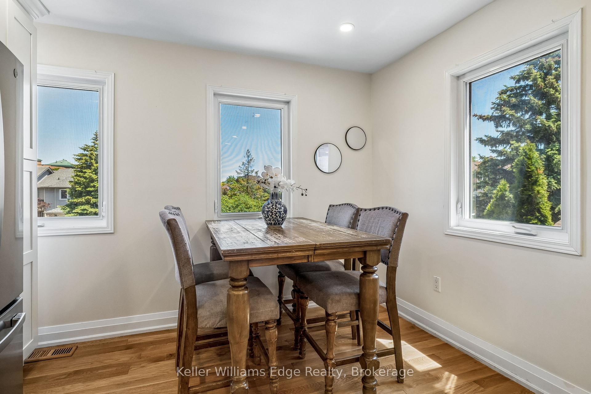 Photo 16 of 1134 Leewood Drive, Oakville, Glen Abbey — HOMEH