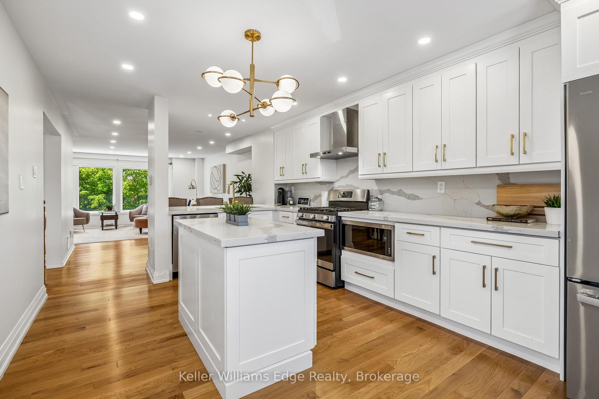 Photo 17 of 1134 Leewood Drive, Oakville, Glen Abbey — HOMEH