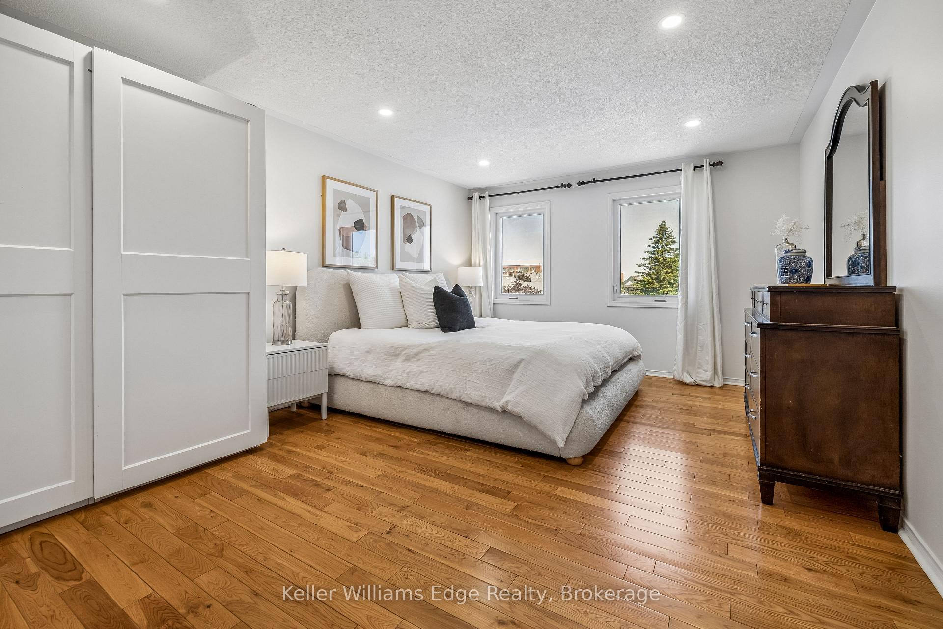 Photo 25 of 1134 Leewood Drive, Oakville, Glen Abbey — HOMEH