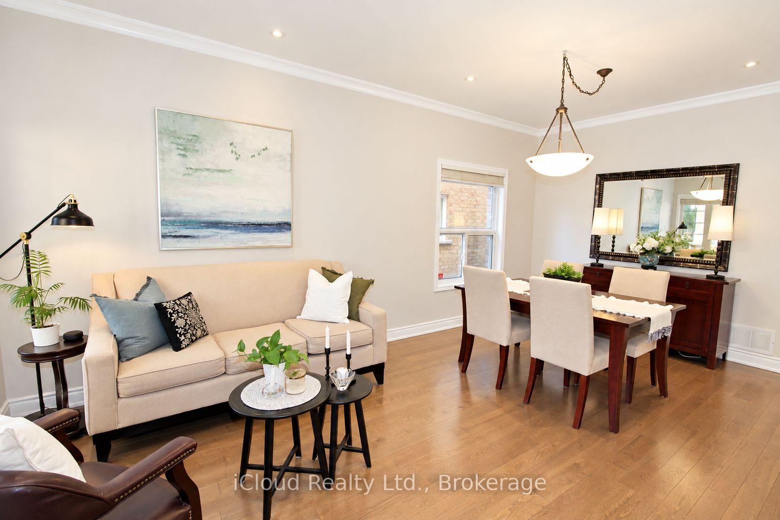 Photo 4 of 20 Beavervalley Drive, Brampton, Fletcher's Meadow — HOMEH