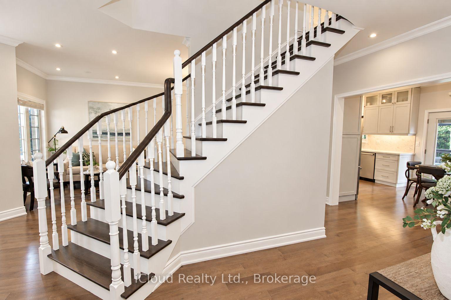 Photo 7 of 20 Beavervalley Drive, Brampton, Fletcher's Meadow — HOMEH