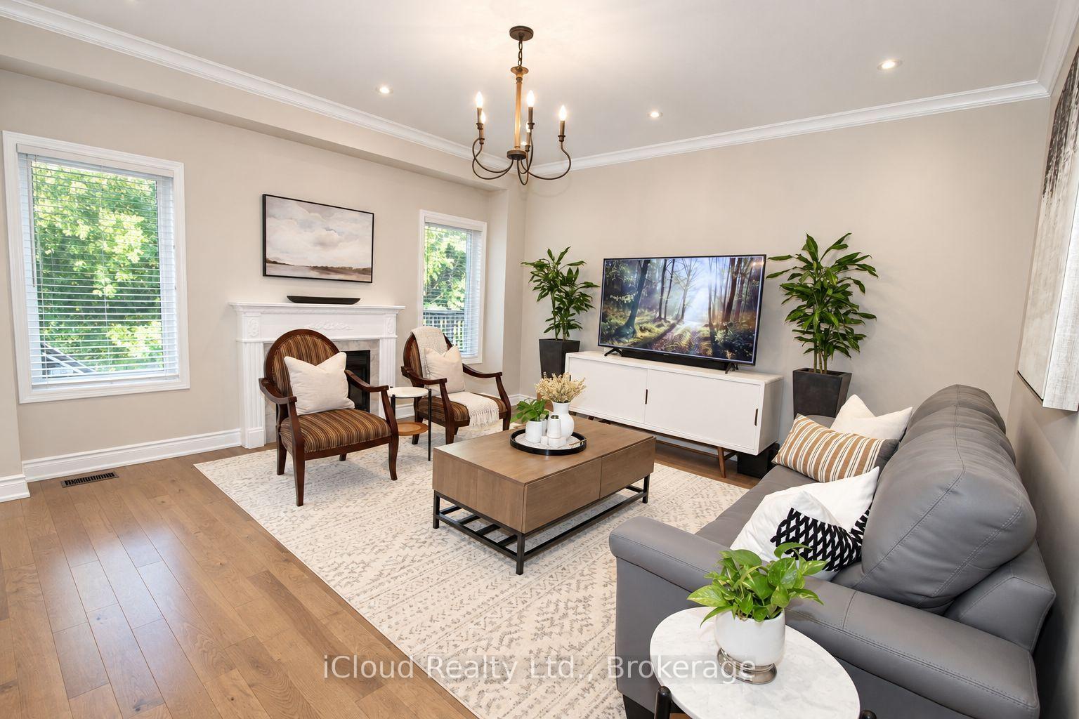 Photo 8 of 20 Beavervalley Drive, Brampton, Fletcher's Meadow — HOMEH