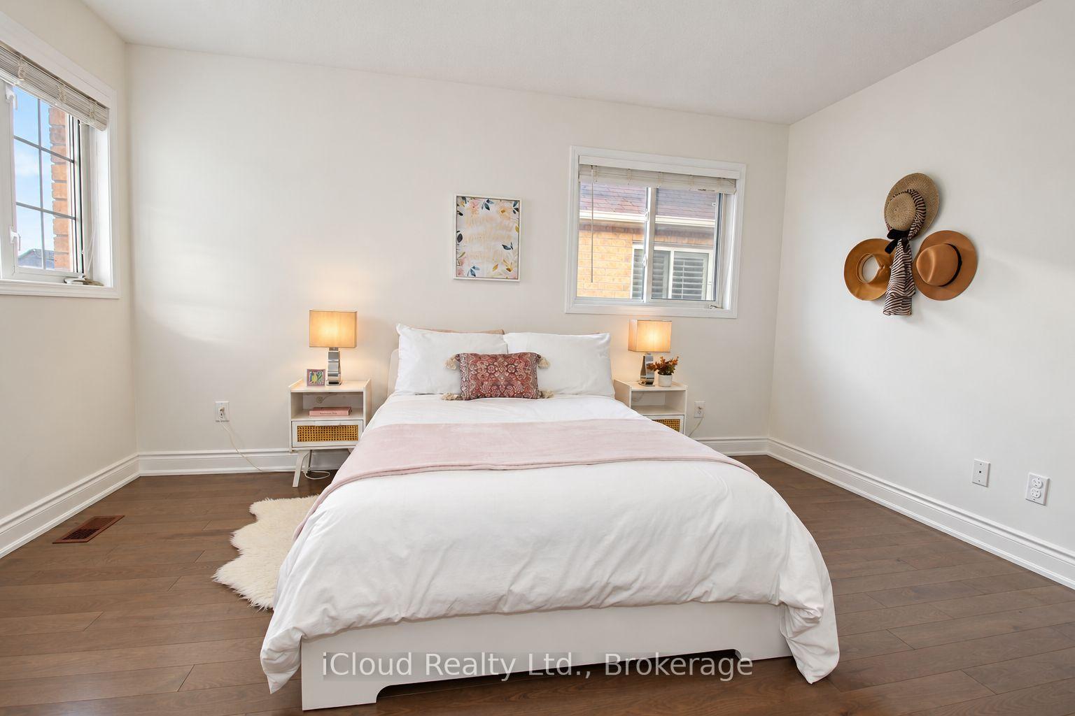 Photo 14 of 20 Beavervalley Drive, Brampton, Fletcher's Meadow — HOMEH