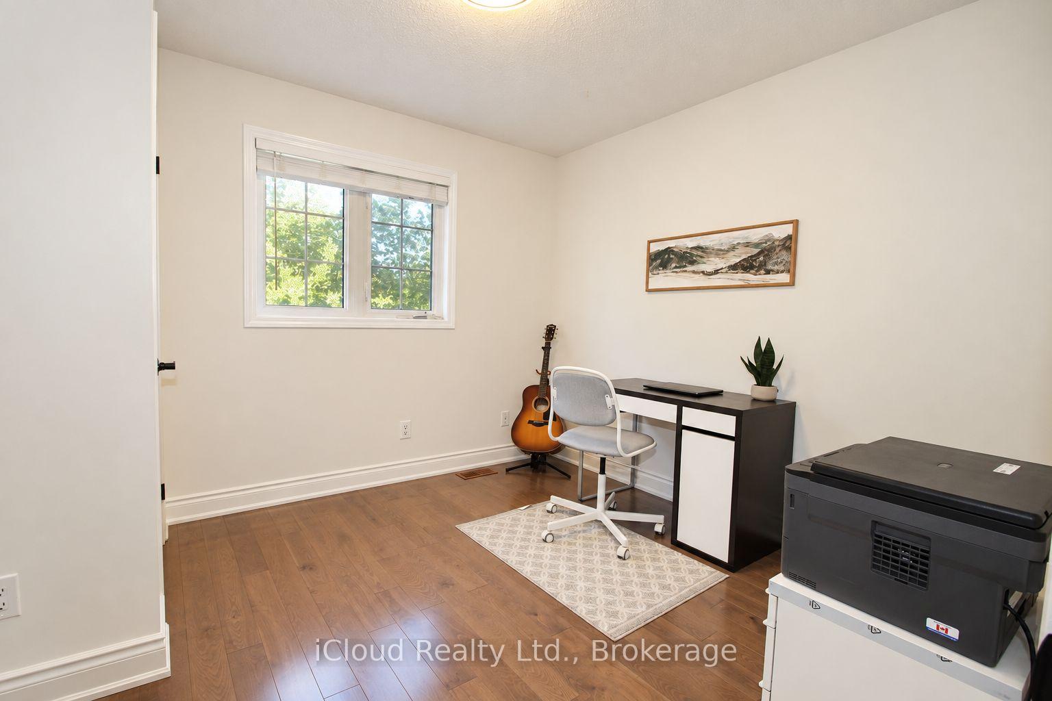 Photo 19 of 20 Beavervalley Drive, Brampton, Fletcher's Meadow — HOMEH
