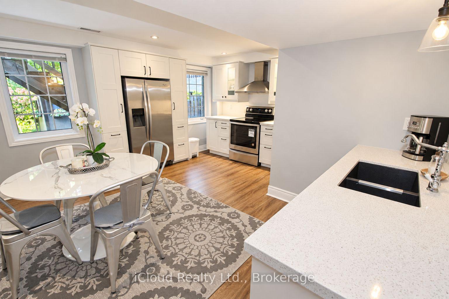 Photo 22 of 20 Beavervalley Drive, Brampton, Fletcher's Meadow — HOMEH