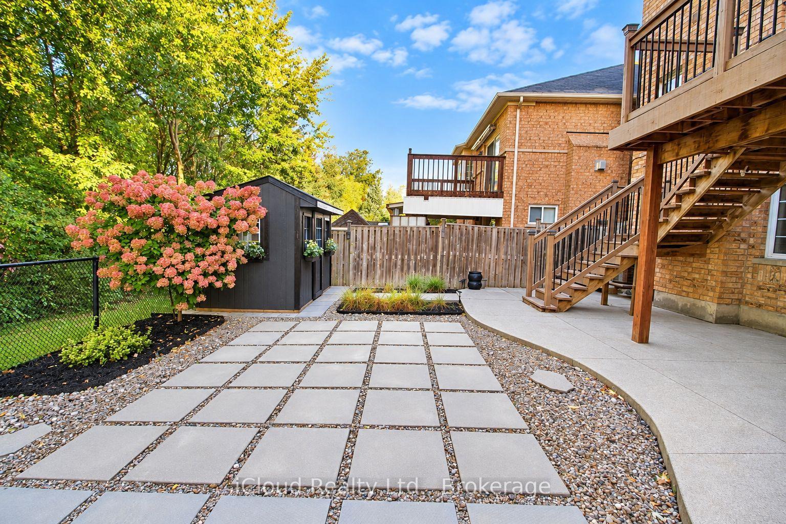 Photo 31 of 20 Beavervalley Drive, Brampton, Fletcher's Meadow — HOMEH