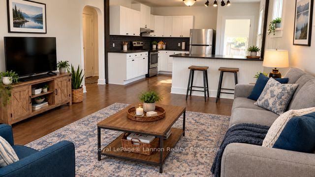 Photo 11 of 440 Archibald Street S, Thunder Bay, Hyde Park — HOMEH