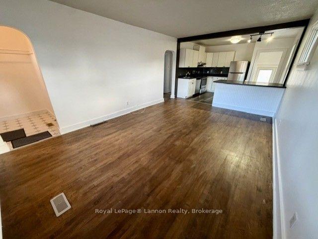 Photo 13 of 440 Archibald Street S, Thunder Bay, Hyde Park — HOMEH