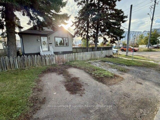 Photo 39 of 440 Archibald Street S, Thunder Bay, Hyde Park — HOMEH