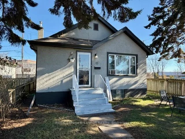 Photo 2 of 440 Archibald Street S, Thunder Bay, Hyde Park — HOMEH