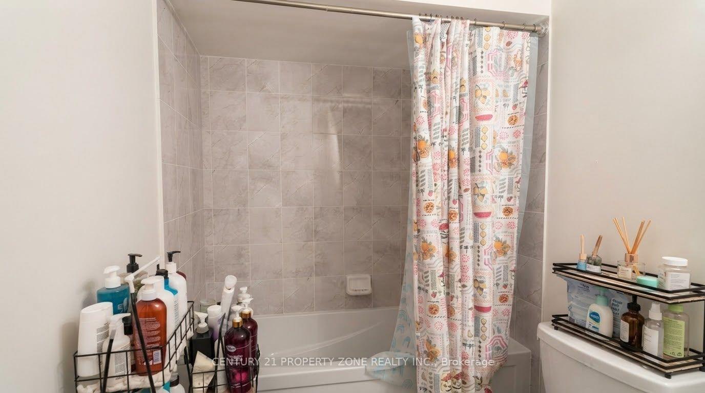 Photo 10 of Unit 10, 485 Beresford Path, Oshawa, Central — HOMEH