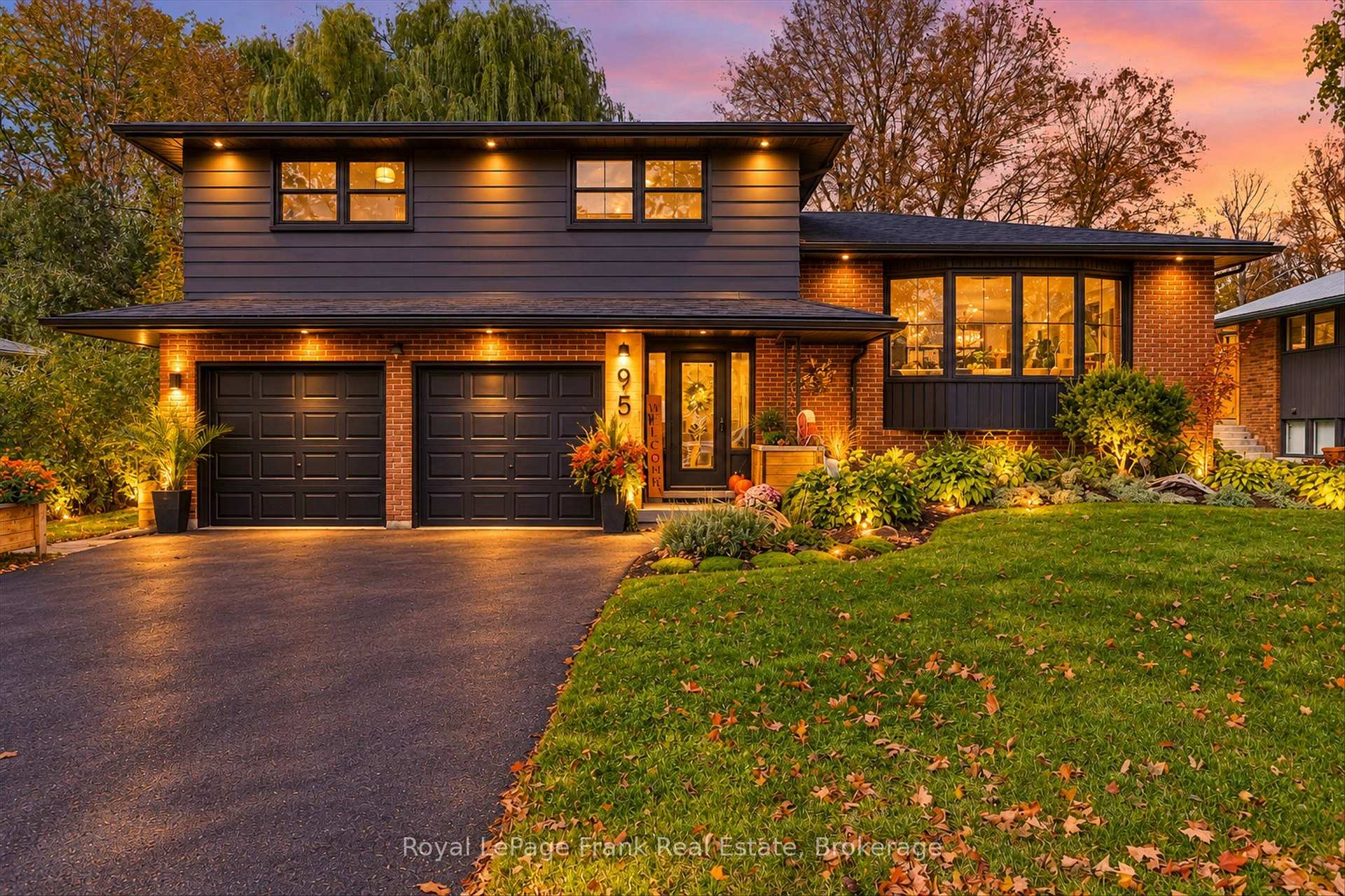 Photo 49 of 956 Weller Street, Peterborough, Monaghan Ward 2 — HOMEH