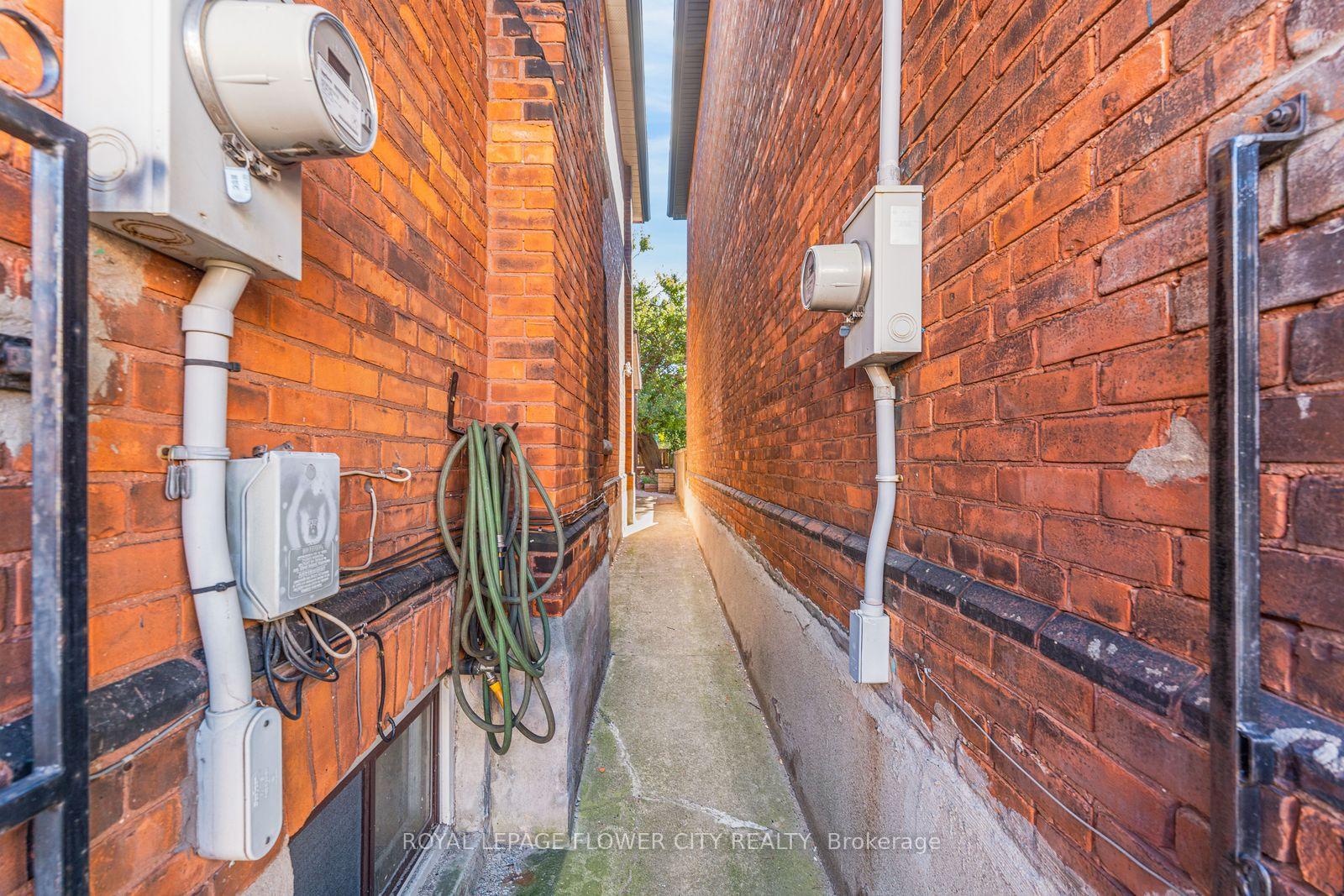 Photo 38 of 11 Mcneil Street, Hamilton, Central — HOMEH