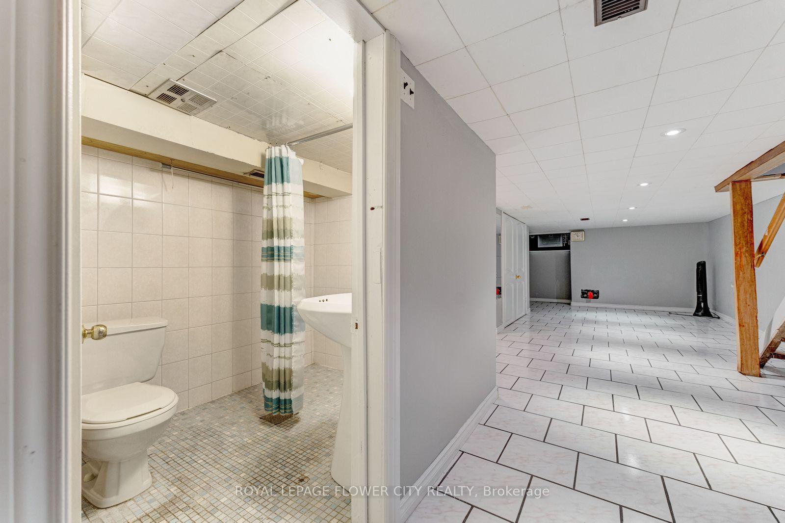 Photo 43 of 11 Mcneil Street, Hamilton, Central — HOMEH