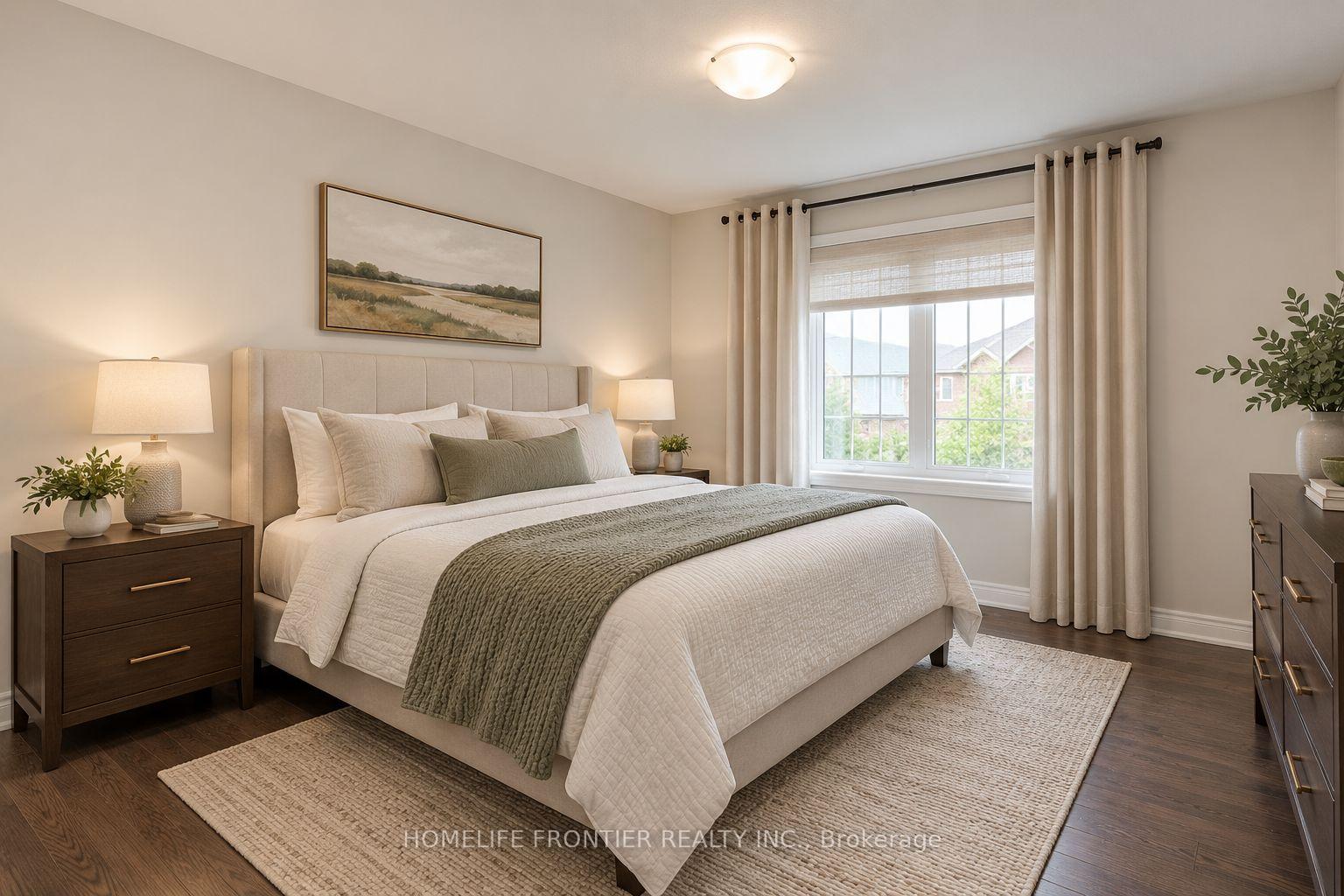 Photo 12 of 135 Ross Vennare Crescent, Vaughan, Kleinburg — HOMEH