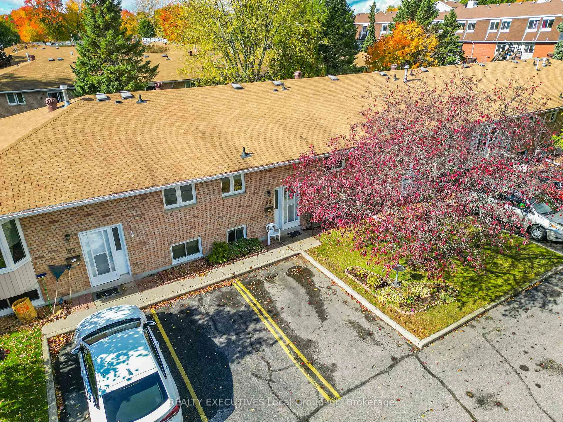 Photo of Unit 33, 624 Lakeshore Drive