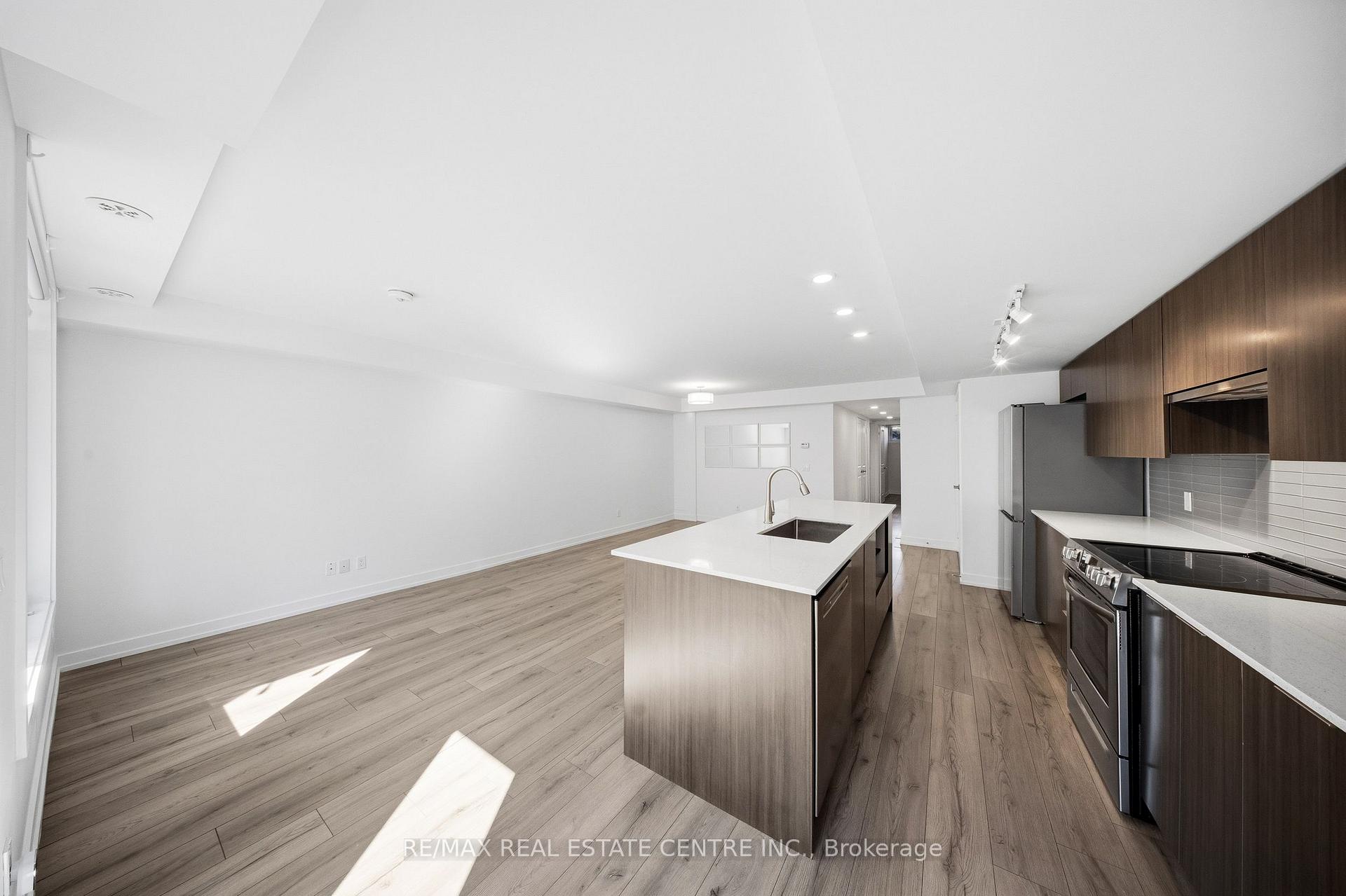 Photo 9 of Unit 117, 3078 Sixth Line, Oakville, Glenorchy — HOMEH