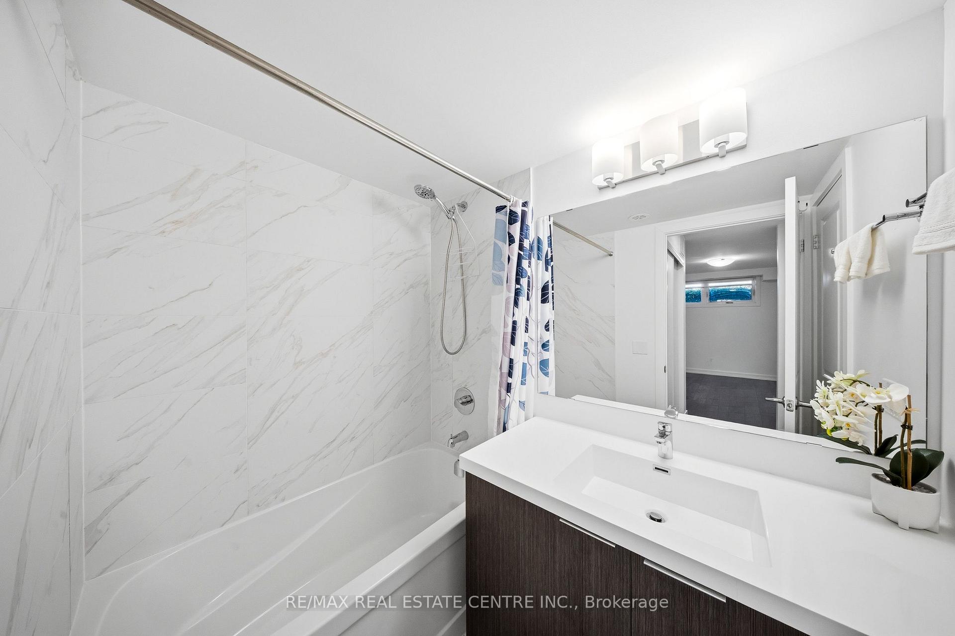 Photo 30 of Unit 117, 3078 Sixth Line, Oakville, Glenorchy — HOMEH