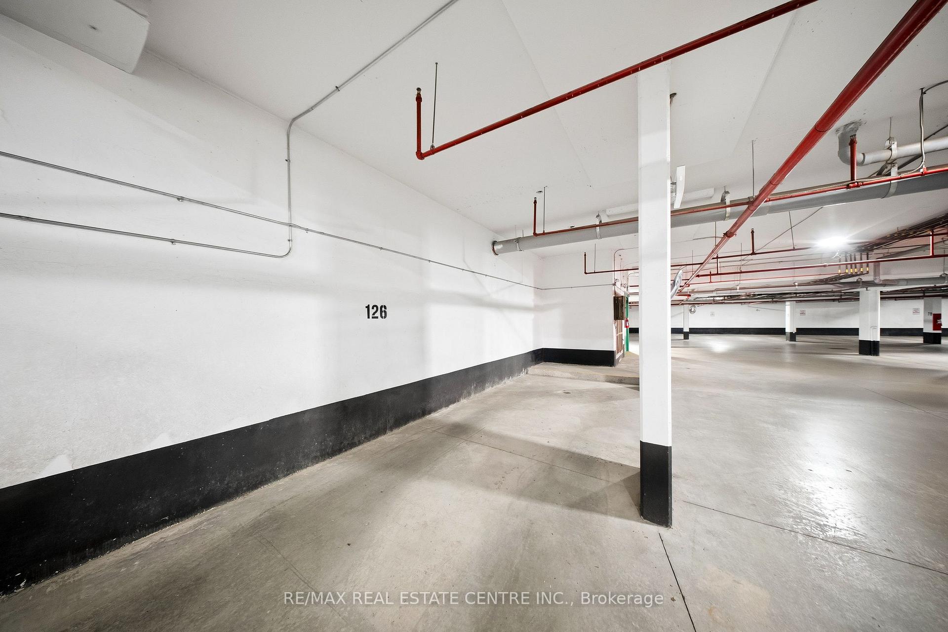 Photo 39 of Unit 117, 3078 Sixth Line, Oakville, Glenorchy — HOMEH
