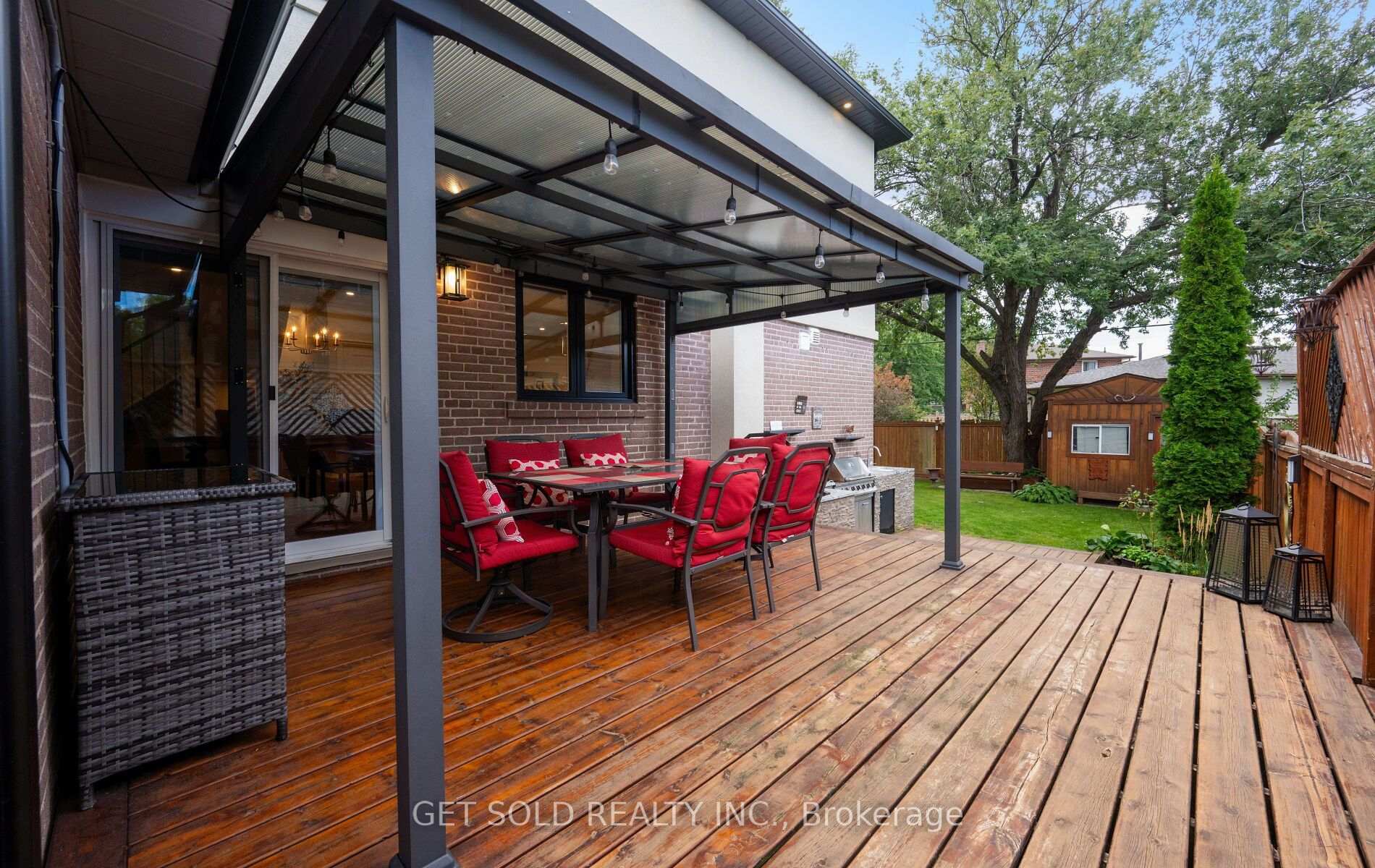 Photo 34 of 8 Hackmore Avenue, Etobicoke, Elms-Old Rexdale — HOMEH