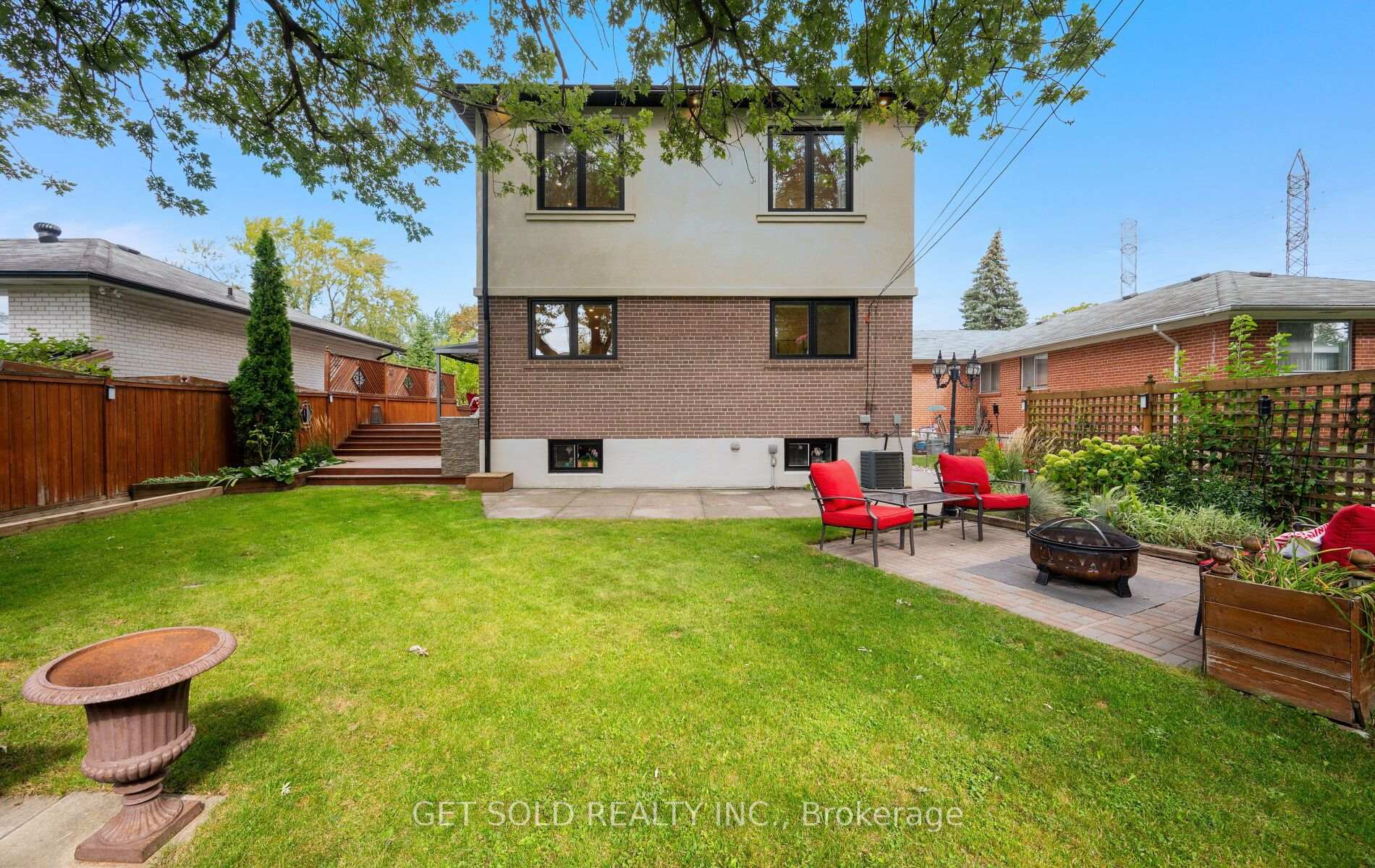 Photo 39 of 8 Hackmore Avenue, Etobicoke, Elms-Old Rexdale — HOMEH