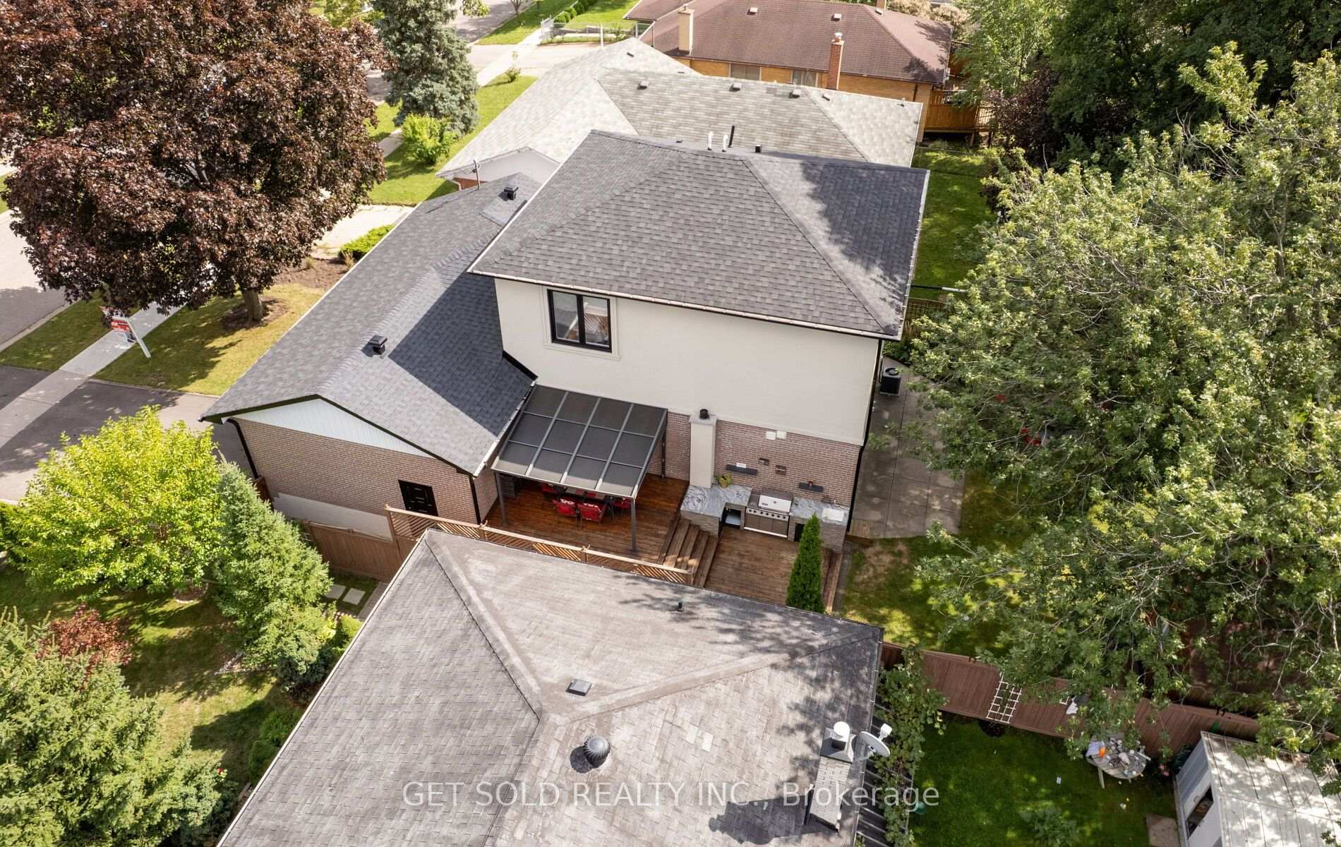 Photo 43 of 8 Hackmore Avenue, Etobicoke, Elms-Old Rexdale — HOMEH