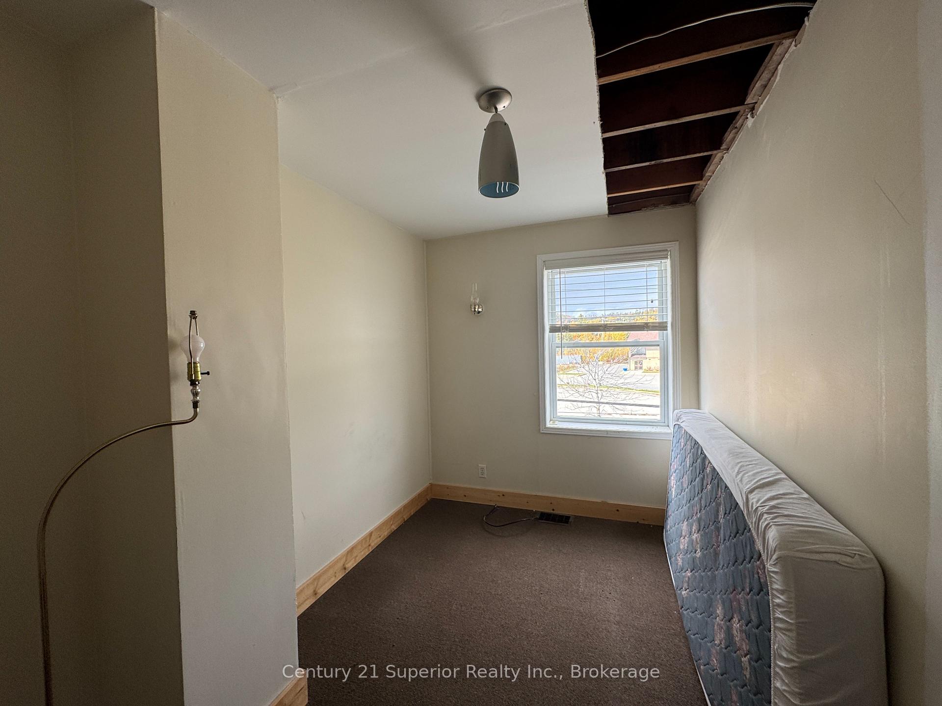 Photo 17 of 32 33 Shebandowan Road, Manitouwadge, TB-73 — HOMEH