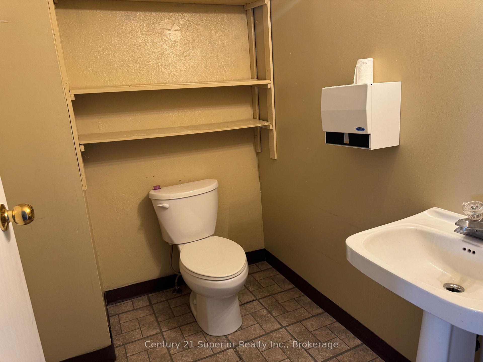 Photo 35 of 32 33 Shebandowan Road, Manitouwadge, TB-73 — HOMEH