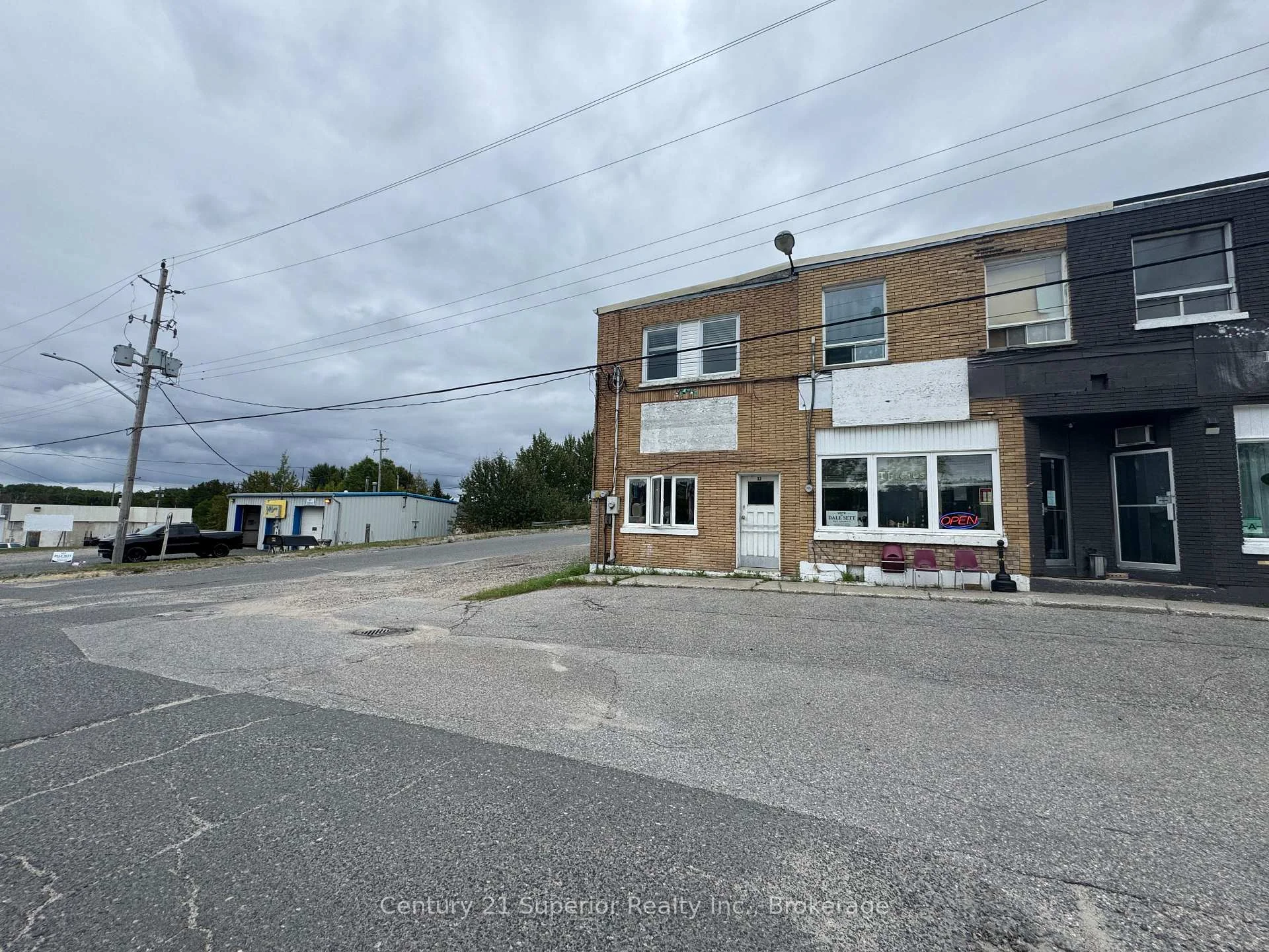 Photo 3 of 32 33 Shebandowan Road, Manitouwadge, TB-73 — HOMEH