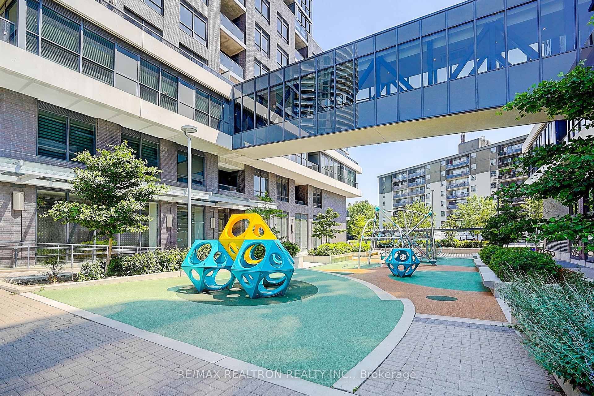 Photo 3 of Unit 530, 26 Gibbs Road, Etobicoke, Islington-City Centre West — HOMEH