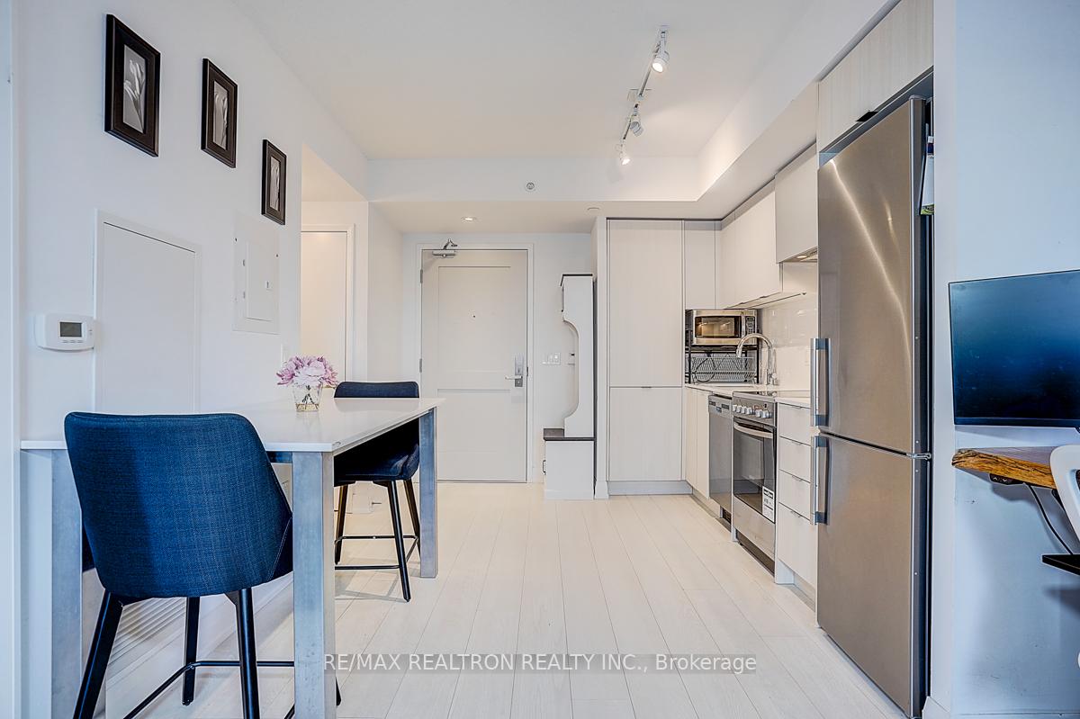 Photo 18 of Unit 530, 26 Gibbs Road, Etobicoke, Islington-City Centre West — HOMEH