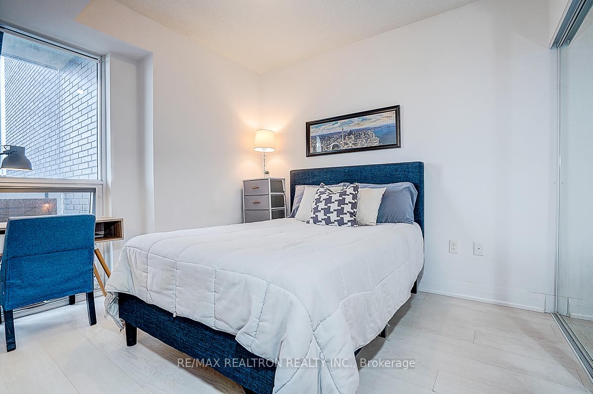 Photo 37 of Unit 530, 26 Gibbs Road, Etobicoke, Islington-City Centre West — HOMEH