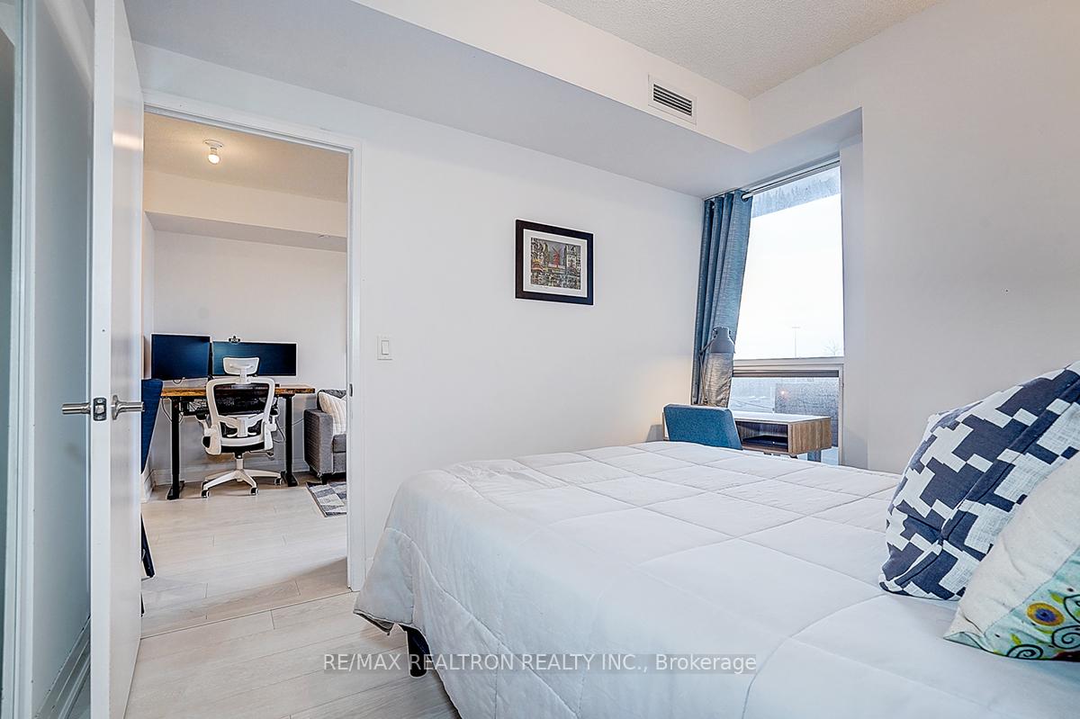 Photo 42 of Unit 530, 26 Gibbs Road, Etobicoke, Islington-City Centre West — HOMEH