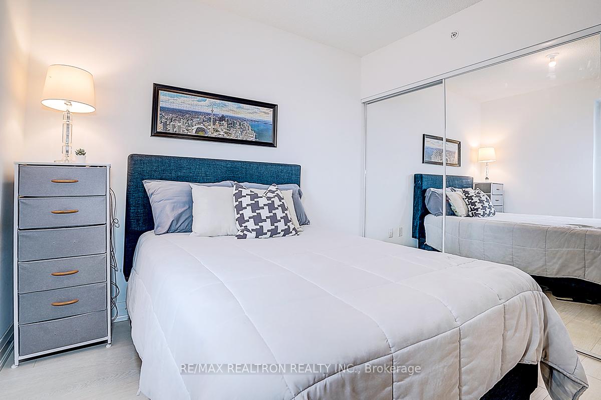 Photo 45 of Unit 530, 26 Gibbs Road, Etobicoke, Islington-City Centre West — HOMEH