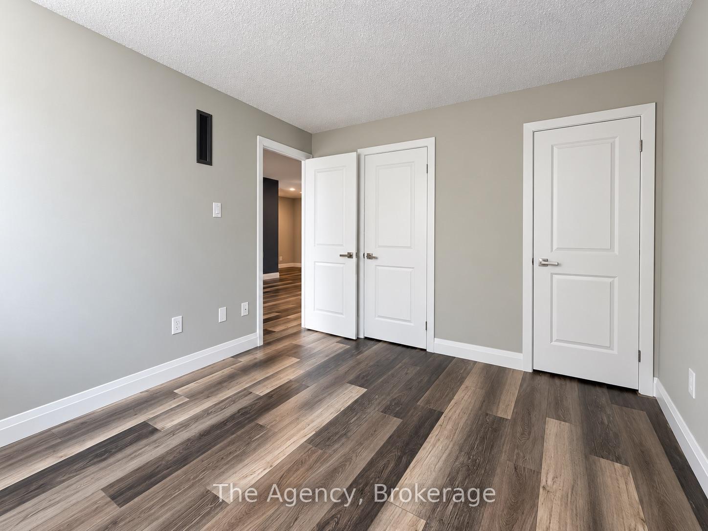 Photo 10 of Unit 812, 2200 Sherobee Road, Mississauga, Cooksville — HOMEH