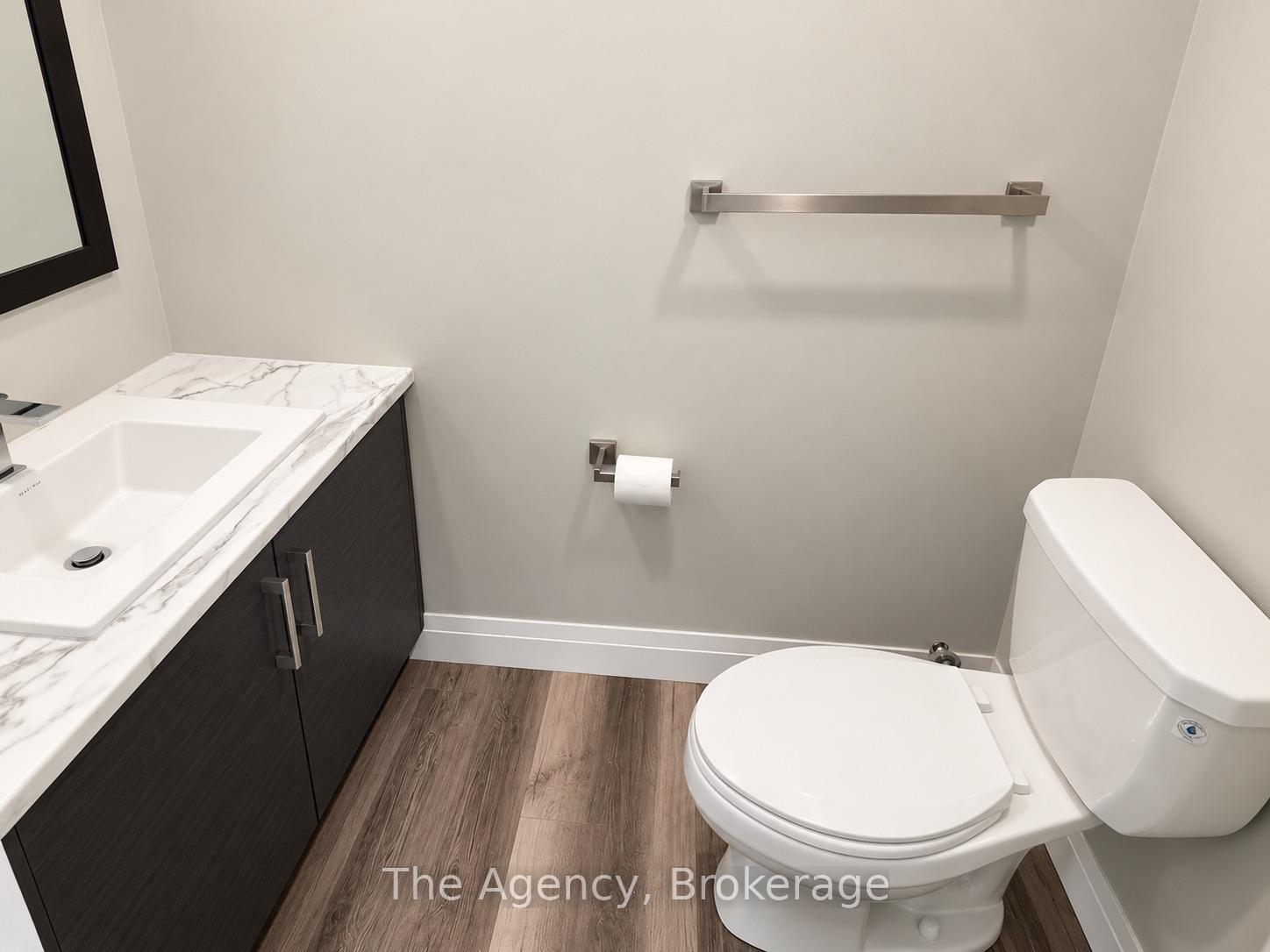 Photo 11 of Unit 812, 2200 Sherobee Road, Mississauga, Cooksville — HOMEH